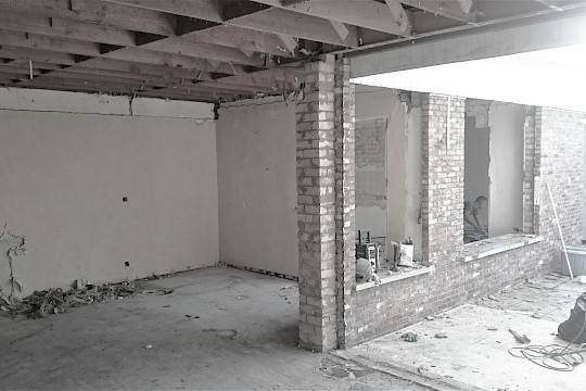Zinder strippen van woning in Brugge